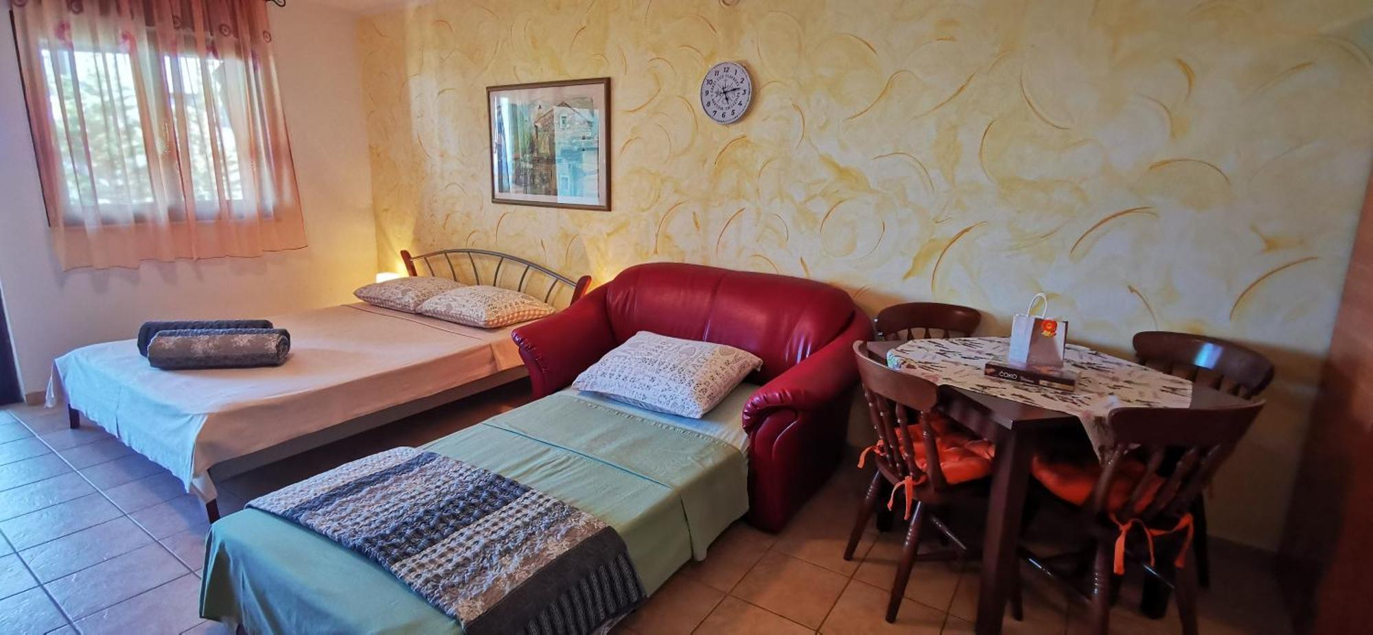 Studio Apartment Lela Ližnjan Екстериор снимка